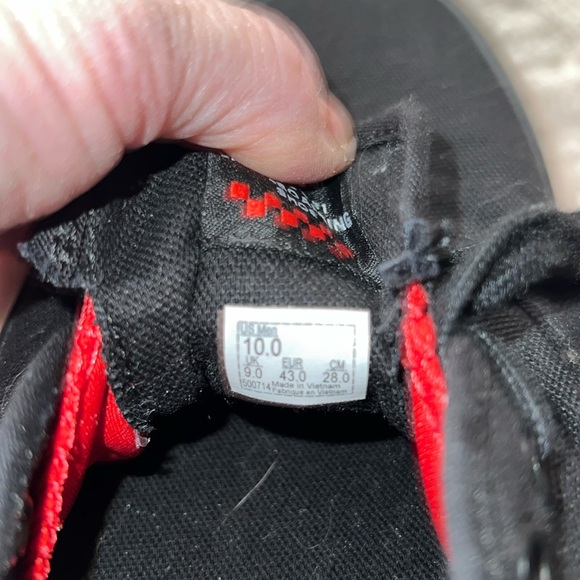 Vans black men’s size 10 Like new condition. - Picture 6 of 7